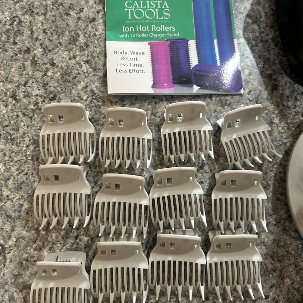 Blue Hair Roller Set with Black Carrying Case - Picture 2 of 4